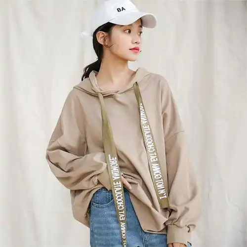 秋天别再穿毛衣,实在是太土今年主流百搭卫衣,洋气显瘦又好看