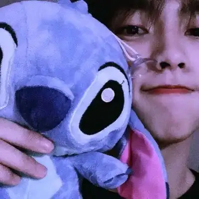 宋知意个性情头女友不是人系列