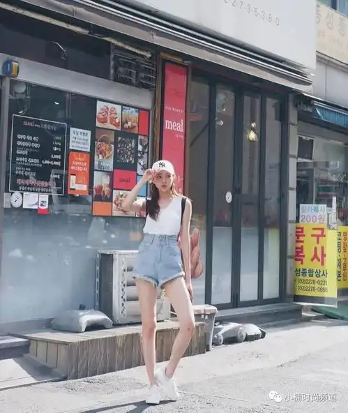 夏日超火清爽白色系风格穿搭,快来学学