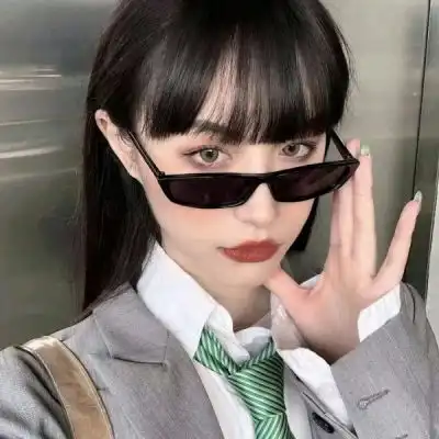 qq头像成熟稳重女生