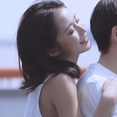 这波情侣头像有点甜