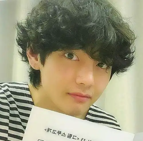 btsv终於梳了这个让女生们疯狂的发型气场炸裂,奶狗变狼狗