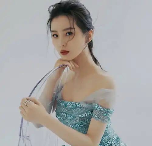 龚俊后续资源曝光,曝其将要和刘诗诗合作,两人首次合作仙侠剧