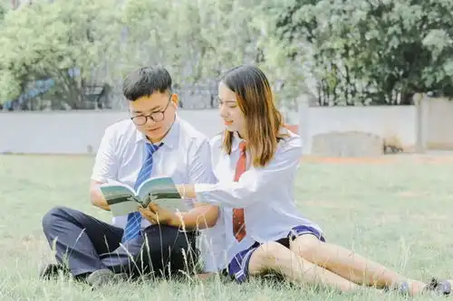 女生谈恋爱要点小伎俩,学一学女生谈恋爱的技巧,让你散发魅力吸引男生