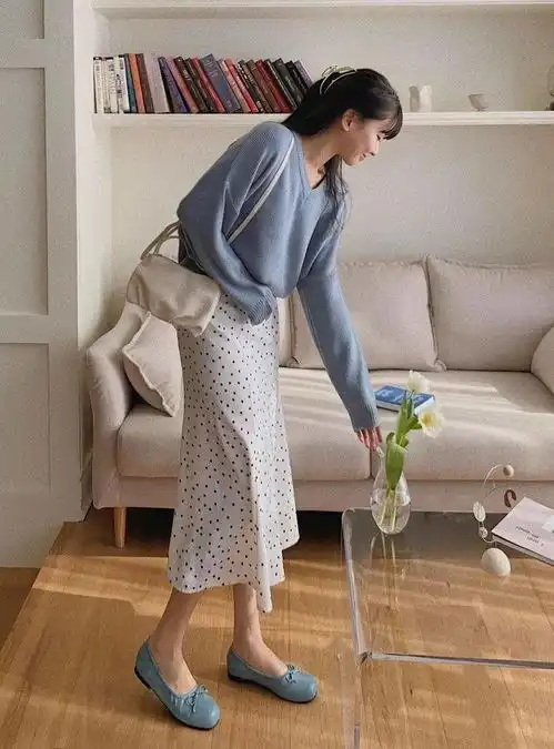 2021春夏学会蓝色系穿搭,轻松get春夏盐系少女风