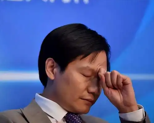 雷军新头像雷军在线求网友帮选头像大家选第四张雷总选这张