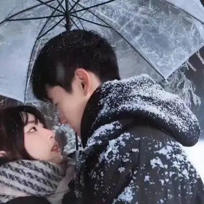 很温暖的治愈系好看的情头2022治愈系情头一左一右