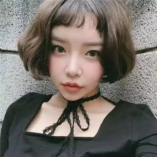 编发带你解锁不同风格的齐肩短发