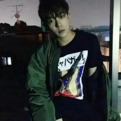 很酷只撩你好看的头像男生帅气冷酷霸气真人