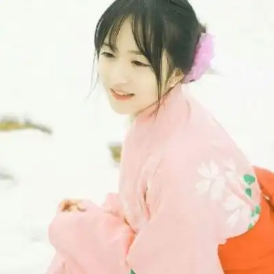 狐系闺蜜照qq情侣头像