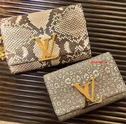 都是90后炫富,看看在美国的土豪是怎么表现的,大开眼