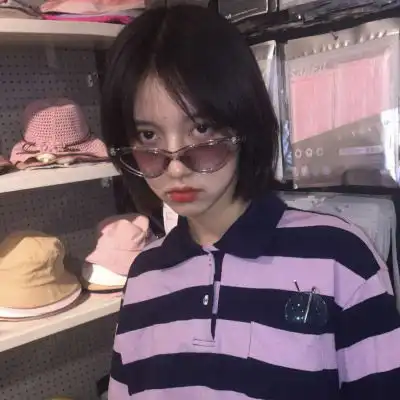 短发气质女生侧脸头像你越在乎就离你越远