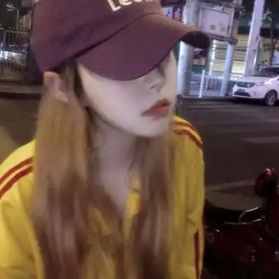 沫兮冷色系女生优质温柔的人眼里尽是温柔