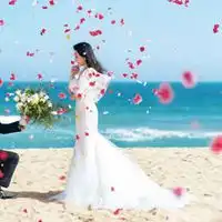 蹲地上的韩系情侣头像一对两张微信头像图片大全
