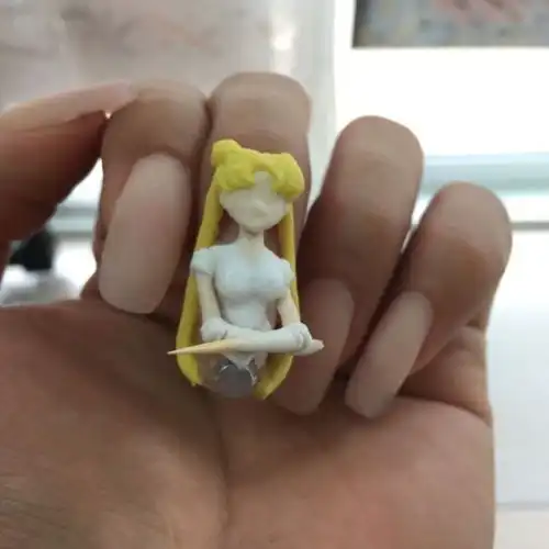 泰国人用美少女战士做美甲,内藏机关让人爱不释手