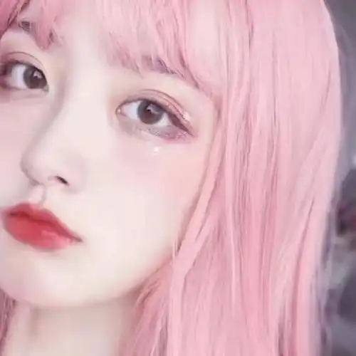 软萌粉色系头像少女的梦是星辰大海