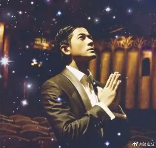 58岁郭富城获圈中好友庆生一家四口盛装出席,寿星被指状态冻龄