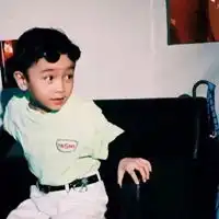 男生小孩头像调皮可爱帅气的男生小孩头像