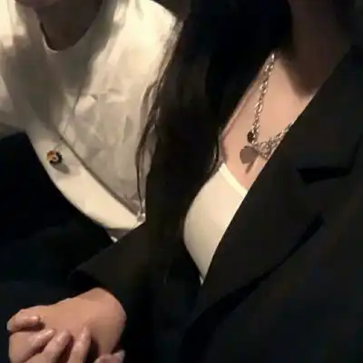 2021最新高质量的情侣真人头像祝我们遇见的每一个人都很真诚