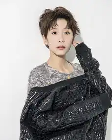 治愈系头像男温暖笑容