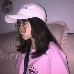 头像白色系女眼睛qq头像