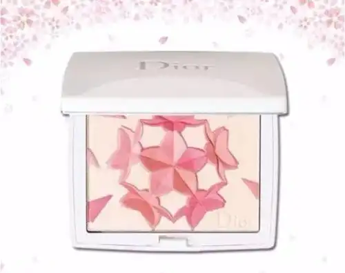 女生对粉红色总有种莫名的执着,今年樱花限定买什么好呢