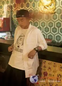 郑恺穿自创潮牌拍大片网友称港版潮男小猎豹
