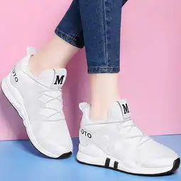 舒适清爽的运动鞋,时尚追求简约自我,穿出动感时髦范