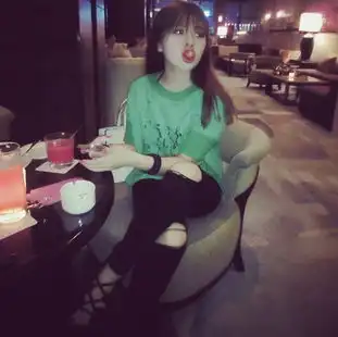 鲁能悍将恋上异地美艳女友大尺度床照被删6922288搜狐时尚频道图片库大视野搜狐