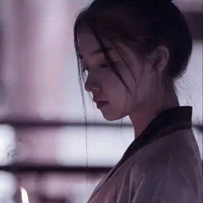 不容亵渎的神明来到这烟火尘间女生头像我要个性网