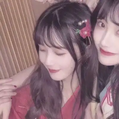 甜系头像男系闺蜜百岁