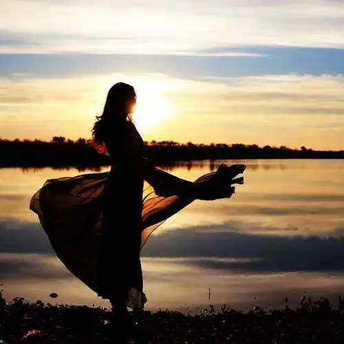 不由自主地喜欢高颜值的异性怎么破