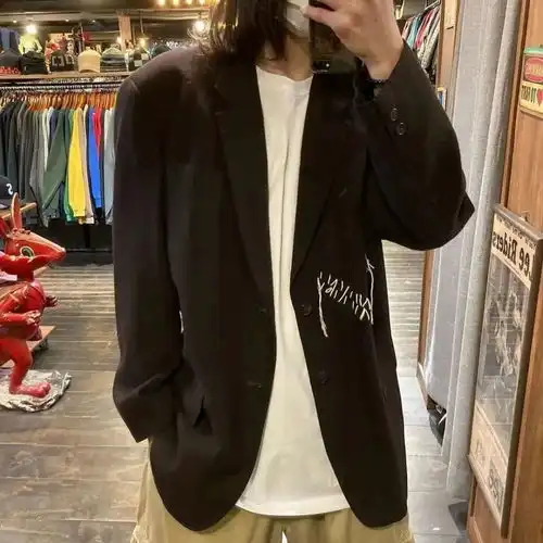 粉红系列头像西装