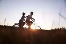 聆听爱情契约幽蓝静香朗诵作品