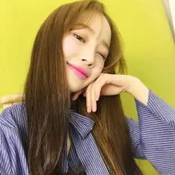 超级好看的头像韩系女生图层