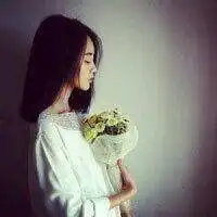 二次元女头像带花环微信头像图片大全