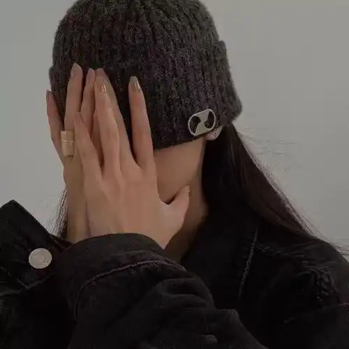 韩系头像女冷淡风ins照