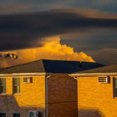 客桥.暖色系云朵背景图你就像是风景静物头像我要个性网