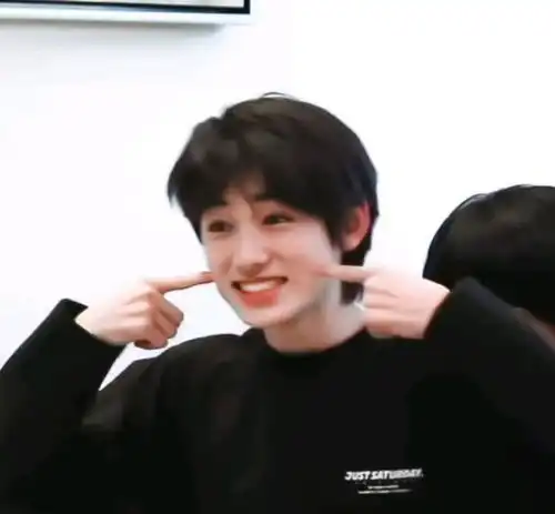 曝王牌7嘉宾阵容大换血吴彤3字回应,宋亚轩将何去何从