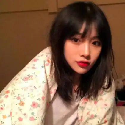 qq闺蜜头像两张,千千万万张之中挑选的