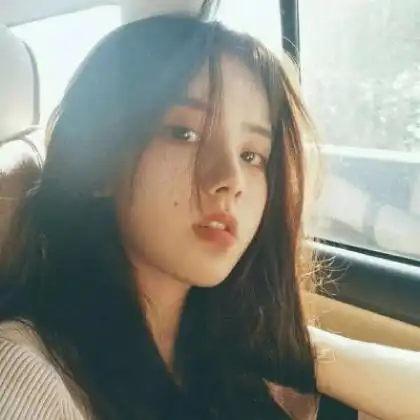 高冷霸气女生头像,因为冷酷所以无惧未来