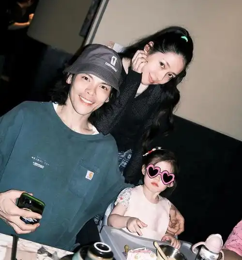 郭碧婷浪姐上班路透瘦了一圈秒回最美湘南