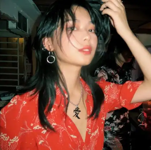 黑色系闺蜜头像一对头像