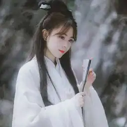 这首词被誉为纳兰词的压卷之作,最后一句还被当成书名