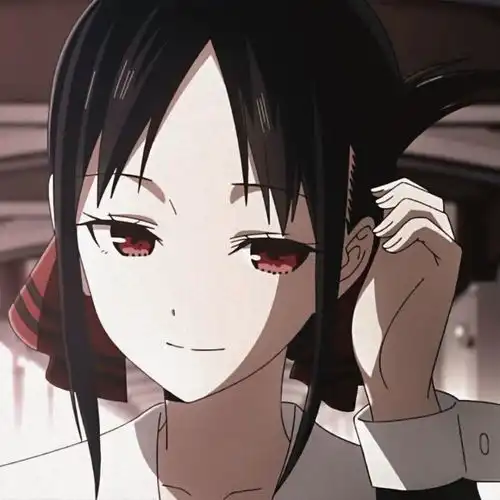 辉夜大小姐想让我告白四宫辉夜,有趣的人儿终会发光,头像