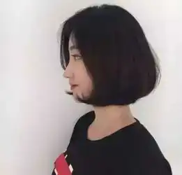 一夜之间,身边的女生都换了这几款短发,火了火了