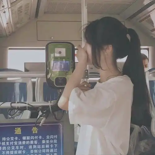 不露脸女头0202优质不露脸学生头像