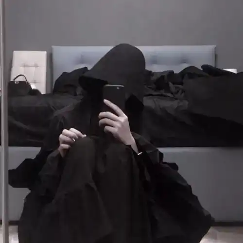 灰色系头像丧系过膝靴