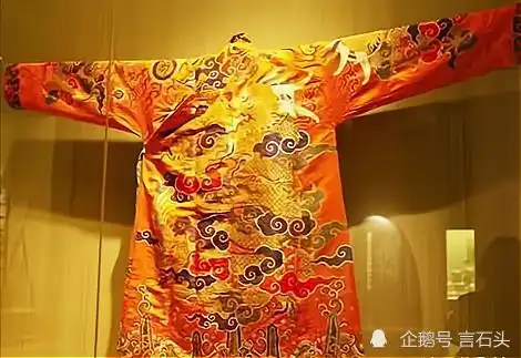 郭德纲老师想要的蟒袍,到底需要多少钱