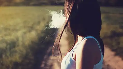 女人最易被吸阳的4种行为,尽早知晓,才能为健康加分